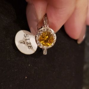 Fragrant jewels orange ring sz 7